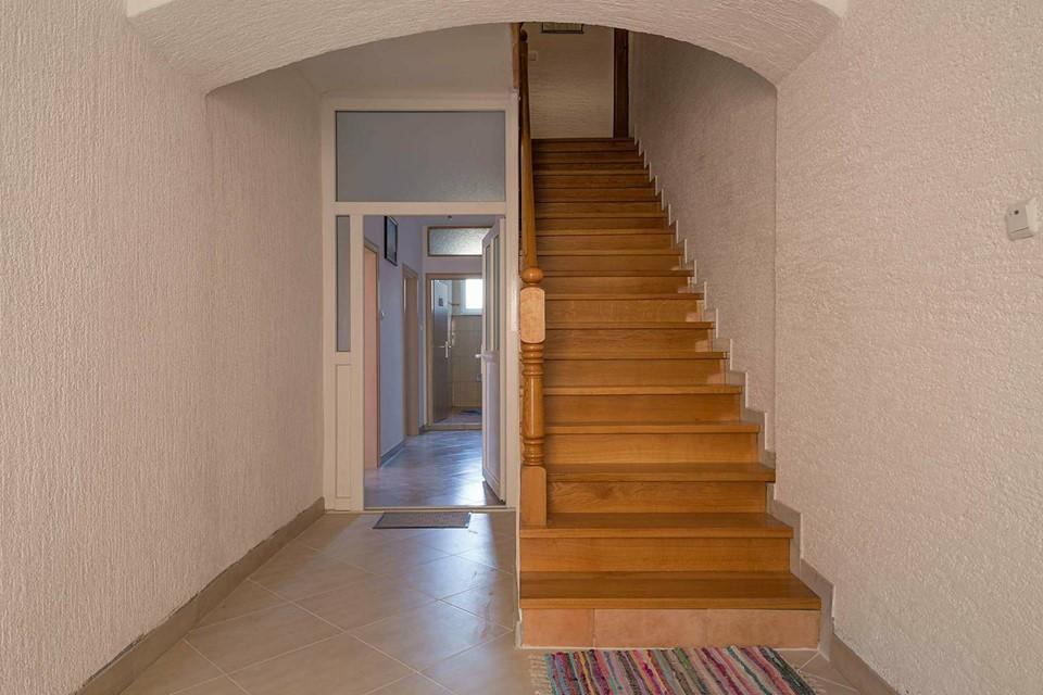 Apartmani Pod Nehajem 센 외부 사진