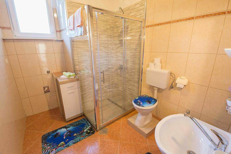 Apartmani Pod Nehajem 센 외부 사진